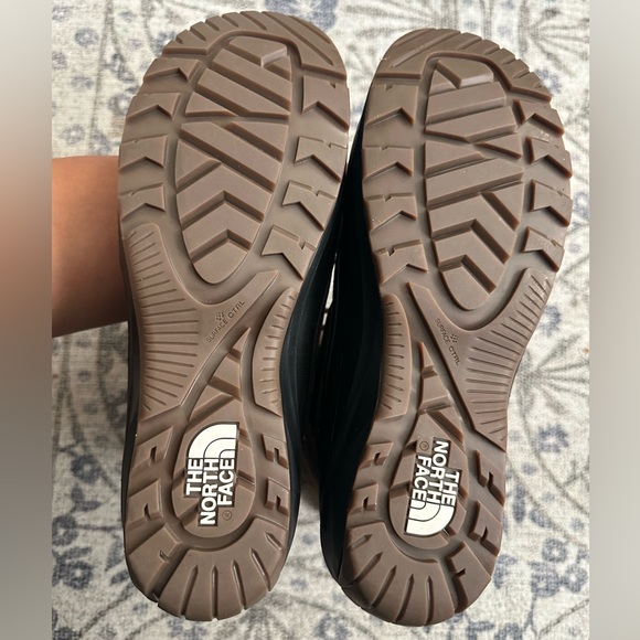 Northface Waterproof Boots - Picture 5 of 8